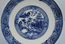 Load image into Gallery viewer, Vintage Blue Willow 10 Inch Dinner Plate Blue and White Transferware China
