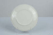 Load image into Gallery viewer, Vintage Blue Willow 10 Inch Dinner Plate Blue and White Transferware China
