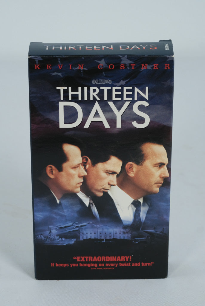🎞️ Thirteen Days (2000) – VHS | New Line Home Entertainment