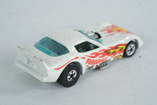 Load image into Gallery viewer, Hot Wheels Fireball Funny Car White Split Body Made in Malaysia 1977
