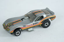 Load image into Gallery viewer, Hot Wheels Tom Mongoose McEwen Funny Car Silver Split Body 1977
