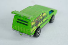 Load image into Gallery viewer, Hot Wheels Spoiler Sport Green Racing Van 1976 Made in Hong Kong
