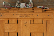 Load image into Gallery viewer, Longaberger Handwoven Picnic Basket w/ Floral Fabric Liner, Protector &amp; Wooden Lid – 1994

