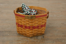 Load image into Gallery viewer, Longaberger 1997 Christmas Collection Snowflake Basket – Lid, Protector &amp; Holly Fabric Handle Cover – 10" Handwoven
