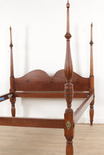 Load image into Gallery viewer, 19th Century Pine 3/4 Poster Bed
