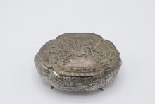 Load image into Gallery viewer, Vintage Japan Silver Tone Repousse Trinket Box Red Lined Figural Lid
