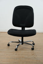 Load image into Gallery viewer, Heavy-Duty 1,000 LB Capacity Office Chair – Extra Wide Seat, Swivel &amp; Roll
