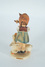 Load image into Gallery viewer, Vintage Goebel Hummel Figurine “Be Patient” #197/0 – TMK-5 1972–1979
