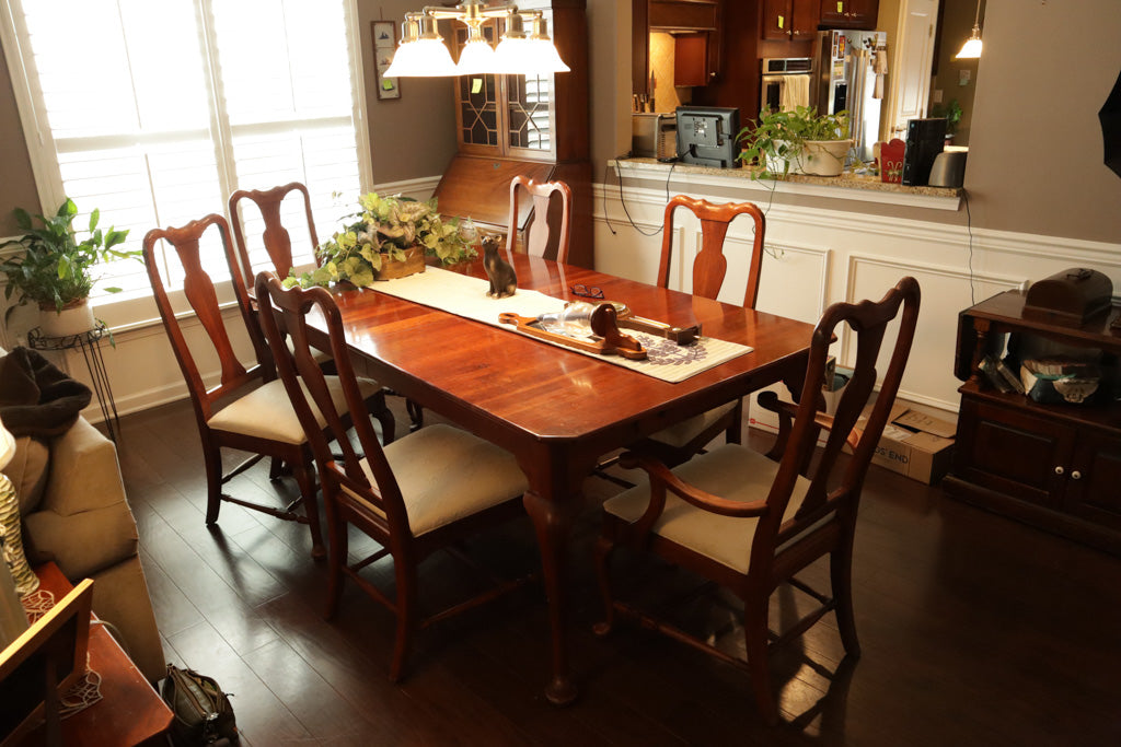 Solid Cherry Lexington Furniture Dining Table with 6 Chairs & 2 Leaves