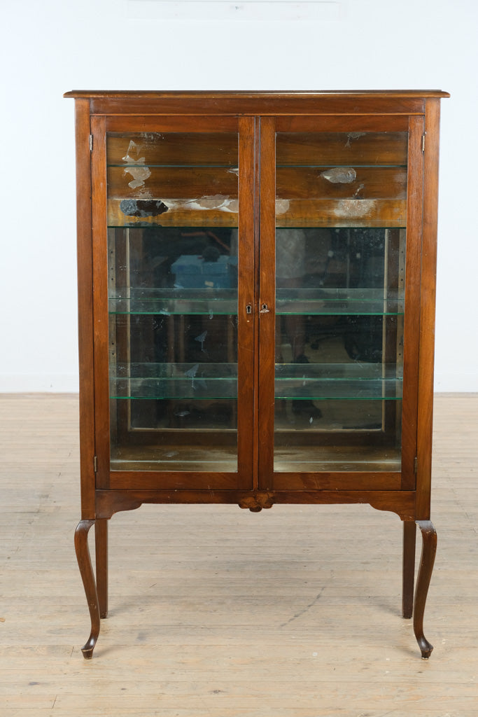 Antique 2-Door Curio / China Cabinet with Queen Anne Legs