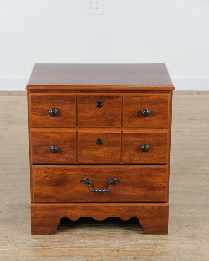 Simple 2-Drawer Dresser – Functional Storage Solution