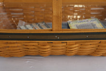 Load image into Gallery viewer, Longaberger Collectors Club 2000 Spring Meadow Basket with Liner and Tie On Pin Set
