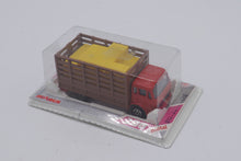 Load image into Gallery viewer, Majorette #213 Livestock Truck with Hay Load – Die-Cast Model (Made in France)
