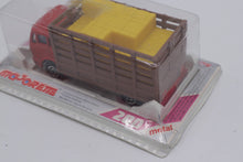 Load image into Gallery viewer, Majorette #213 Livestock Truck with Hay Load – Die-Cast Model (Made in France)
