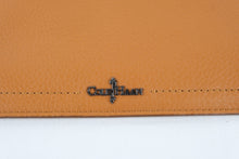 Load image into Gallery viewer, Cole Haan Tan Leather Zip Wristlet Clutch Wallet Burgundy Lining

