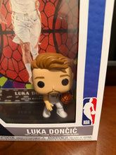 Load image into Gallery viewer, Funko Pop! Trading Cards #16 Luka Dončić – Dallas Mavericks NBA Mosaic Edition (Vinyl Figure + Card Display)
