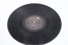 Load image into Gallery viewer, Three Dog Night Captured Live At The Forum LP Dunhill DS50068 Stereo
