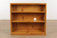 Load image into Gallery viewer, 40&quot; Tall Pine Bookcase
