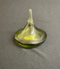 Load image into Gallery viewer, Vintage Noritake Craft Green Art Glass Bud Vase Made in Japan
