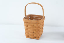 Load image into Gallery viewer, Longaberger 1991 Handwoven Basket Lot of 4 Signed Dresden Ohio USA
