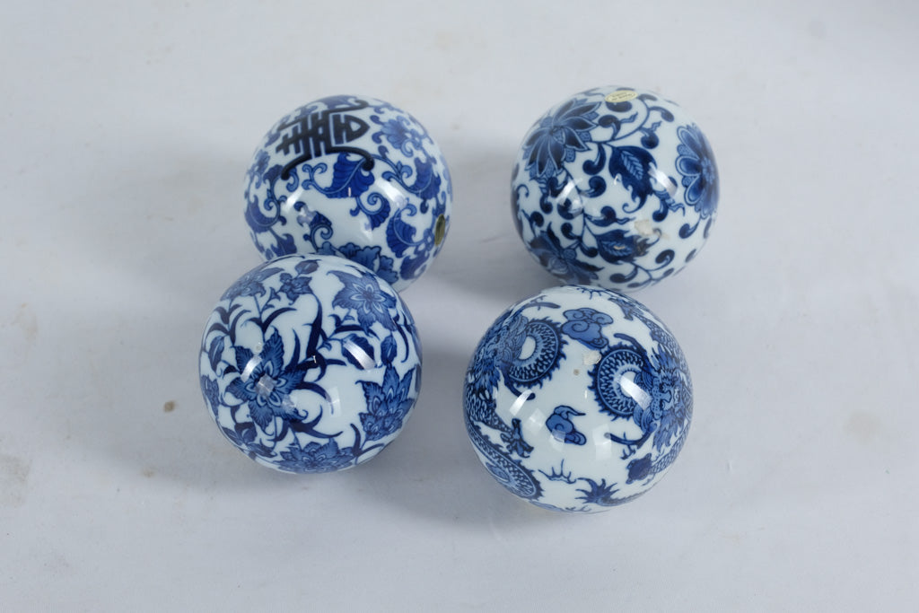 Set of 4 Blue and White Porcelain Decorative Balls – Dragon & Floral Patterns, 2.75