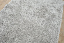 Load image into Gallery viewer, Style Selections Gray Shag Area Rug 4x6 Polyester Plush Modern
