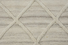 Load image into Gallery viewer, Moroccan Style Ivory Diamond Lattice Flatweave Area Rug 72 x 107 Neutral Wool
