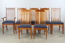 Load image into Gallery viewer, Set of 7 Berlin Woodworking Amish Made Solid Wood Dining Chairs
