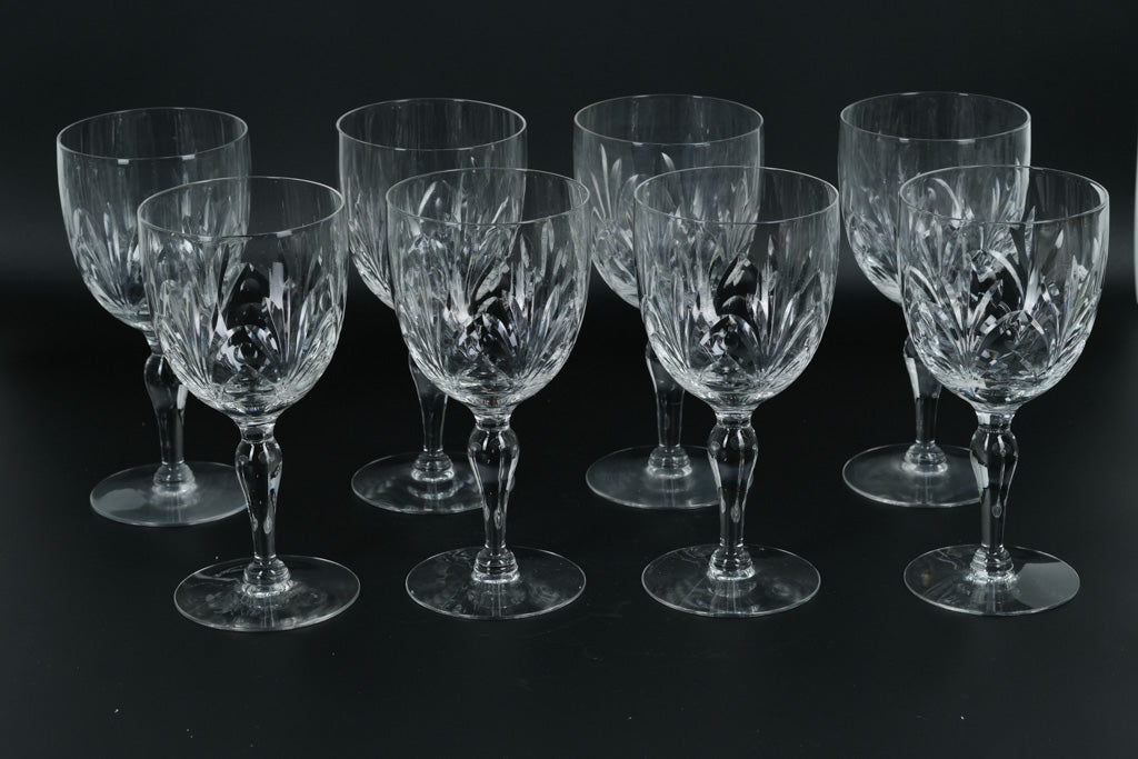Set of 8 Cut Crystal Wine Glasses – Elegant Vertical Wedge Pattern