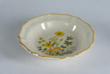 Load image into Gallery viewer, Mikasa Garden Club Fresh Floral Soup Bowls Set of 8 Vintage Japan New Old Stock
