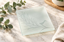 Load image into Gallery viewer, Riverside Design Group Plates with a Purpose Wheat Glass Plates Set of 4
