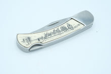 Load image into Gallery viewer, Barlow Alaska Sled Dogs Pocket Knife
