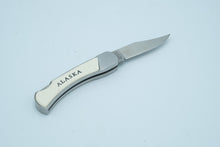 Load image into Gallery viewer, Barlow Alaska Sled Dogs Pocket Knife
