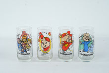 Load image into Gallery viewer, 1983 Alvin and the Chipmunks Chipettes Character Drinking Glass Set
