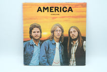 Load image into Gallery viewer, America – Homecoming (1972, Warner Bros. BS 2655) – Folk Rock Vinyl LP
