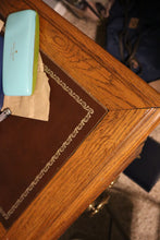 Load image into Gallery viewer, American Drew Oak Writing Desk with Leather Inlaid Top &amp; Gold Tooling
