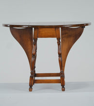 Load image into Gallery viewer, American William and Mary Style Drop Leaf Side Table
