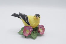 Load image into Gallery viewer, Lenox American Goldfinch Garden Bird Sculpture Fine Porcelain With Certificate
