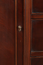 Load image into Gallery viewer, American Traditional Mahogany Buffet - Bernhardt
