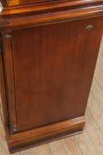 Load image into Gallery viewer, American Drew Cherry China Cabinet with Lighted Glass Display Top
