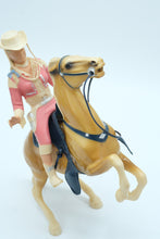 Load image into Gallery viewer, Vintage 1950&#39;s Hartland Annie Oakley and Rearing Palomino Horse
