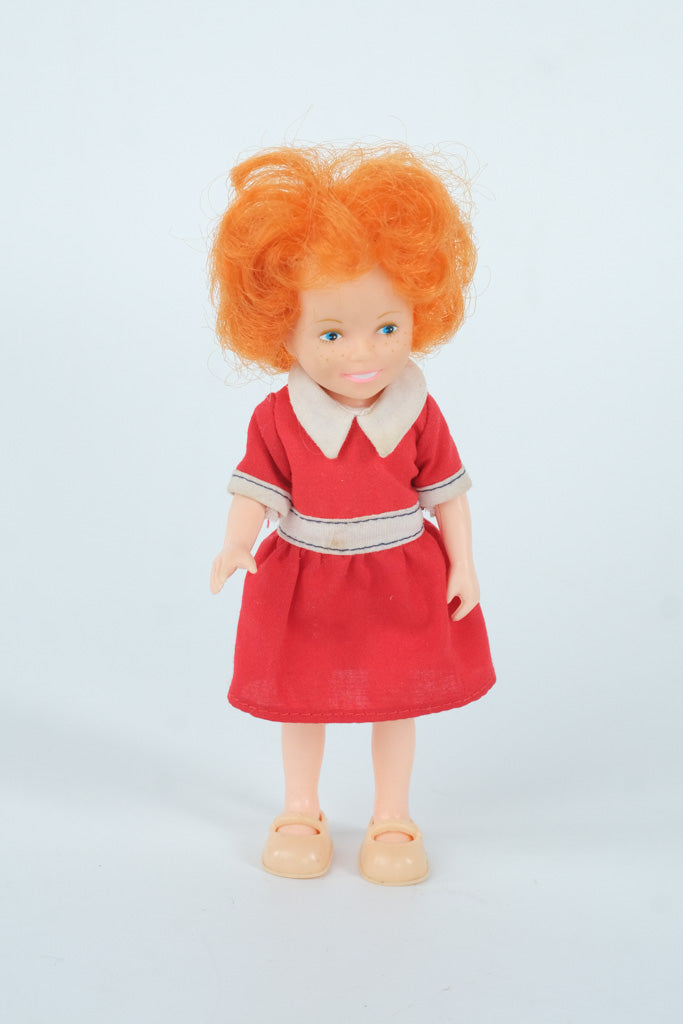 Vintage Annie Doll – Red Dress with White Collar – Classic 1980s Movie Tie-In