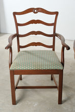 Load image into Gallery viewer, Antique Mahogany Round Extension Dining Table and 6 Chair Set with Four Leaves
