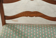 Load image into Gallery viewer, Antique Mahogany Round Extension Dining Table and 6 Chair Set with Four Leaves
