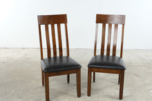 Load image into Gallery viewer, Ashley Furniture Ralene Extendable Dining Table and 6 Chairs
