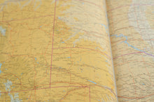 Load image into Gallery viewer, The Times Atlas of the World: 7th Comprehensive Edition by Times Books (1985) Hardcover
