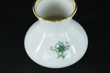 Load image into Gallery viewer, Augarten Vienna Hand-Painted Porcelain Vase &amp; Trinket Dish Set – “Grüne Blume” Green Floral with Gold Trim

