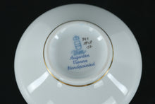 Load image into Gallery viewer, Augarten Vienna Hand-Painted Porcelain Vase &amp; Trinket Dish Set – “Grüne Blume” Green Floral with Gold Trim
