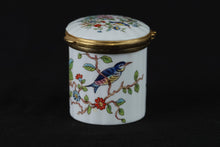 Load image into Gallery viewer, Aynsley Bone China Trinket Jar - Pembroke
