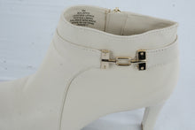 Load image into Gallery viewer, Bandolino Womens White Leather Ankle Booties Kitten Heel Side Zip Size 8M
